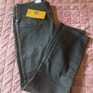 Black Rock & republic pull on crop denim